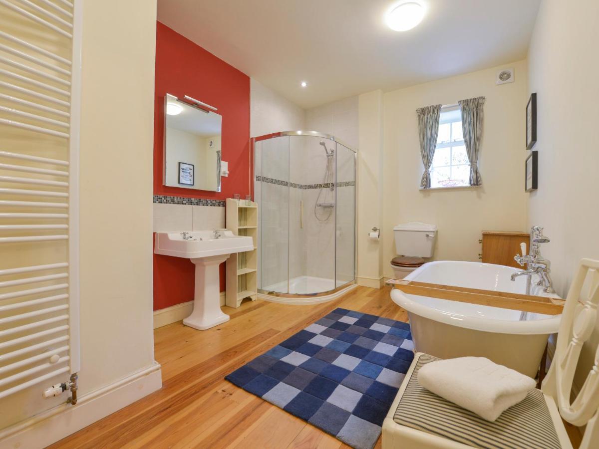 Villa Woodlands Dartmouth Esterno foto
