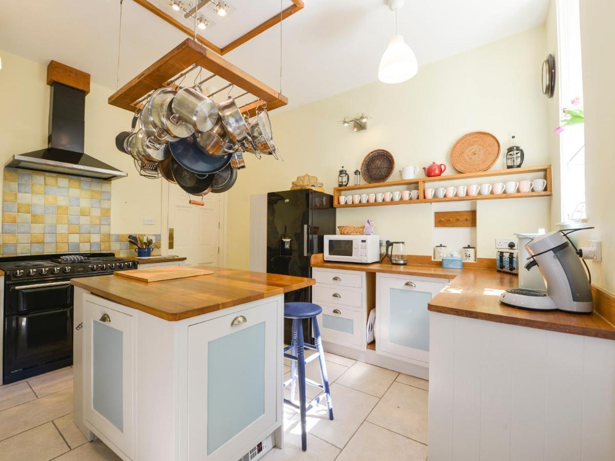 Villa Woodlands Dartmouth Esterno foto