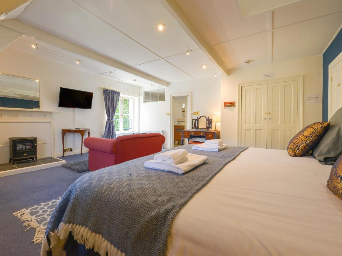 Villa Woodlands Dartmouth Esterno foto